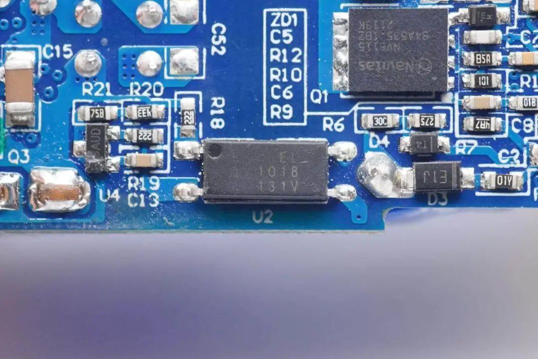 拆解报告:Anker安克65W 2C1A氮化镓充电器(英雄联盟版)-充电头网