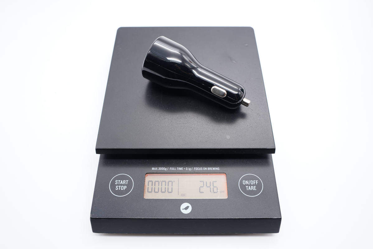拆解报告:INSIGNIA影雅双A口24W车充NS-MCC24W2K-充电头网