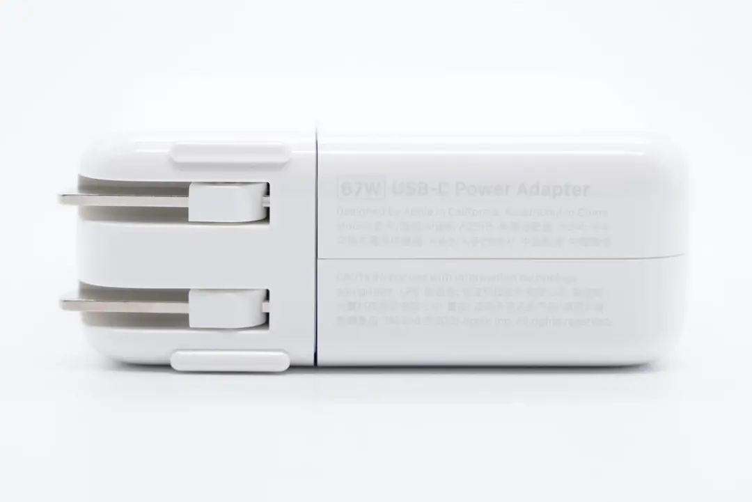 中功率第三次迭代，苹果67W和61W充电器有何区别-充电头网
