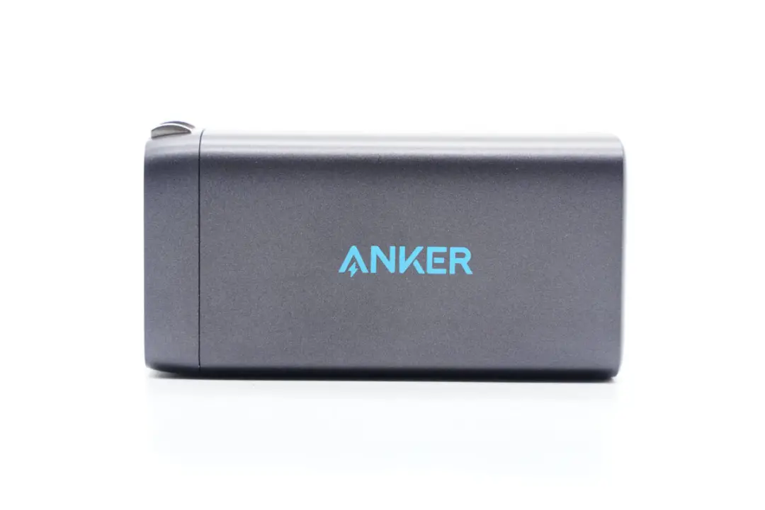 拆解报告：Anker安克65W 2C1A氮化镓充电器（英雄联盟版）-充电头网