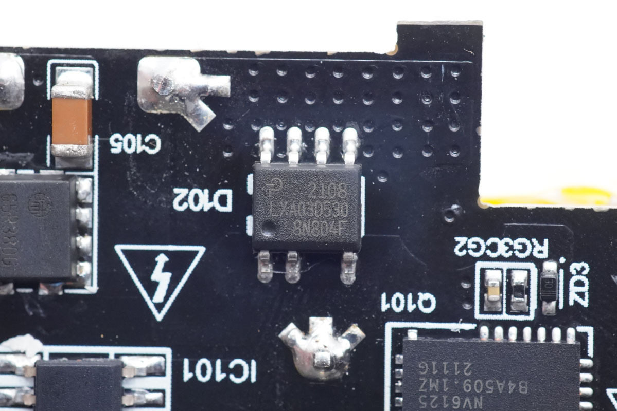 拆解报告:Baseus倍思100W 2C2A氮化镓二代快充CCGAN100UC-充电头网