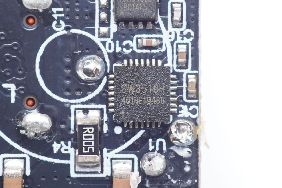 拆解报告:Baseus倍思100W 2C2A氮化镓二代快充CCGAN100UC-充电头网