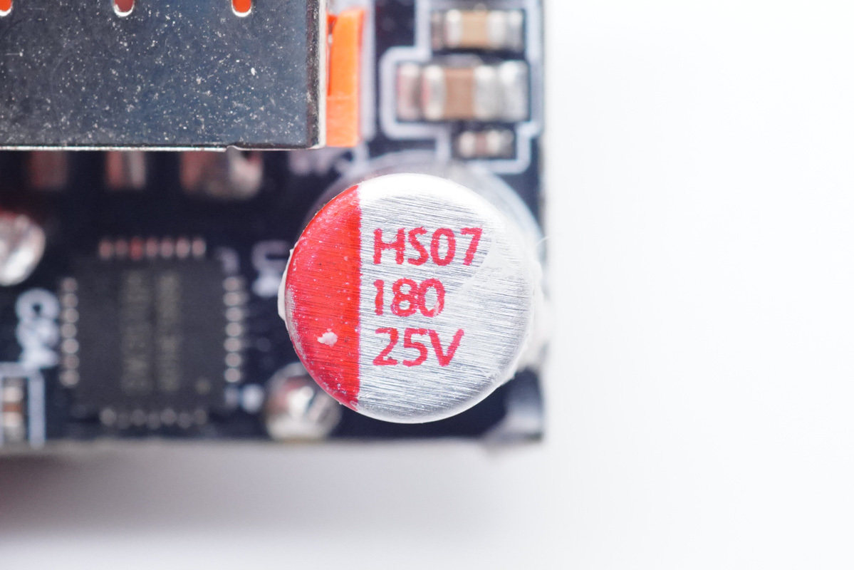 拆解报告:Baseus倍思100W 2C2A氮化镓二代快充CCGAN100UC-充电头网