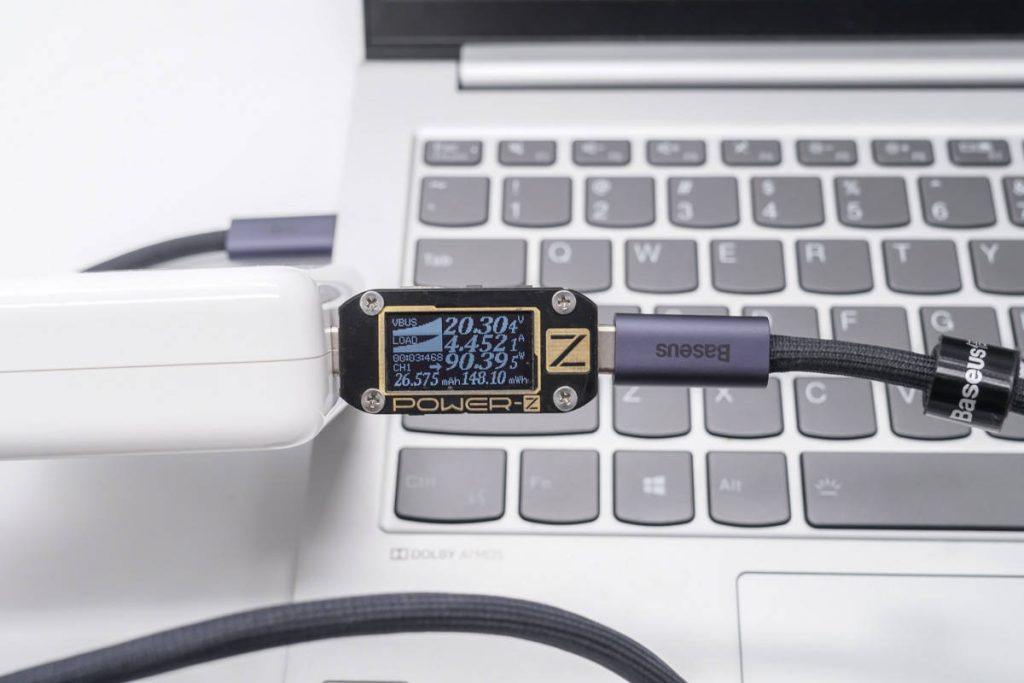 USB4 赛道新选手，倍思100W USB4 数据线测评-充电头网
