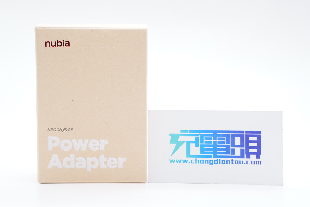 拆解报告：nubia努比亚大白20W双口氮化镓充电器PA0218-充电头网