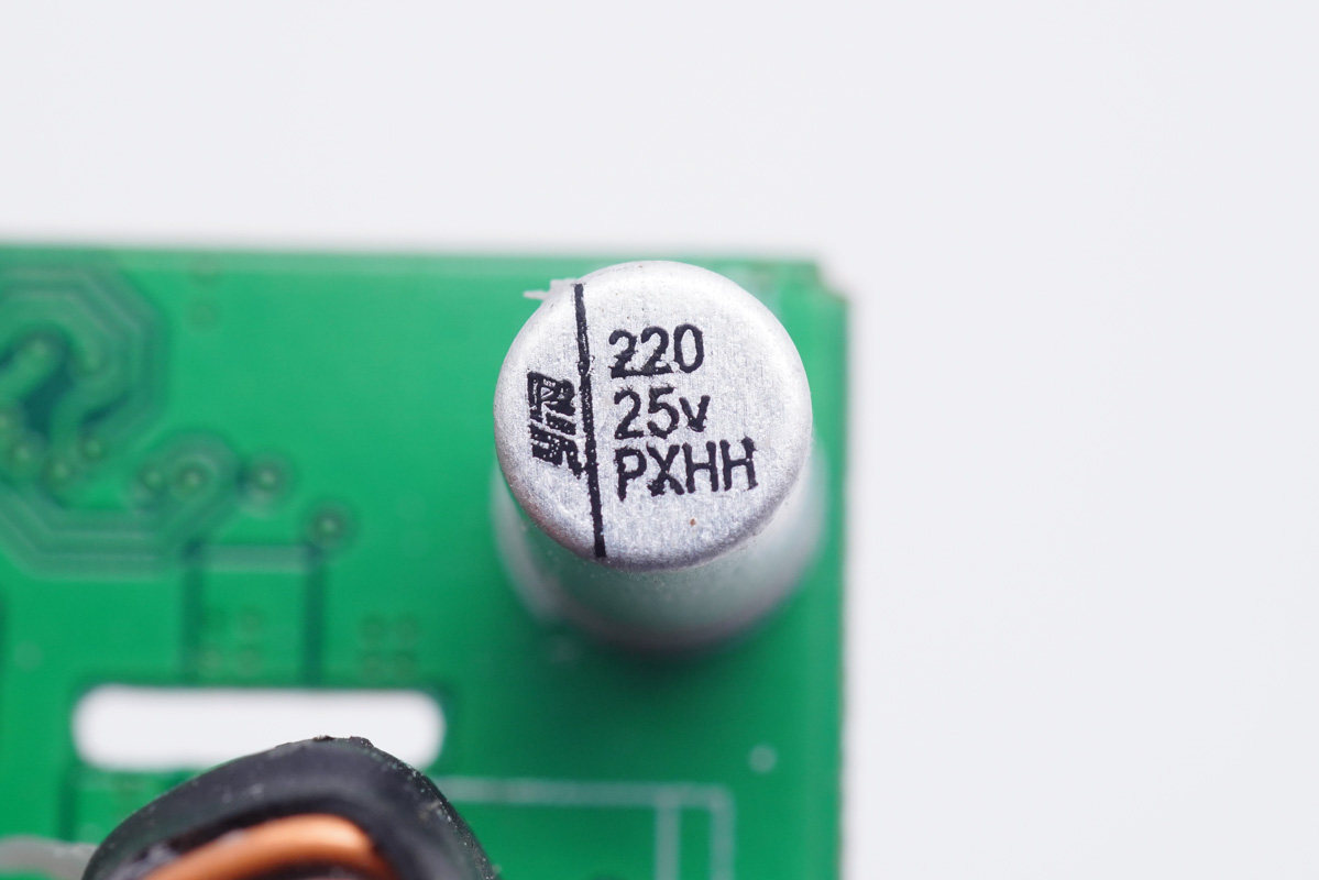 拆解报告:PiLOT今翔65W 2A2C四口快充氮化镓充电器AC06665-充电头网
