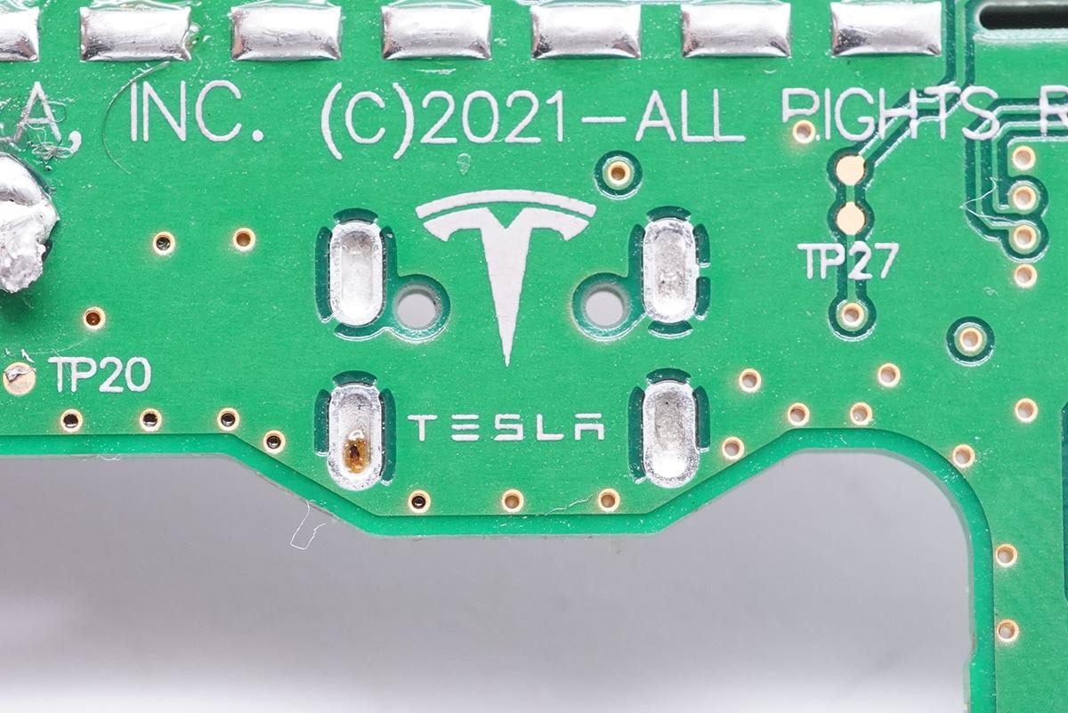 拆解报告：Tesla特斯拉Model Y USB-C快充模块-充电头网