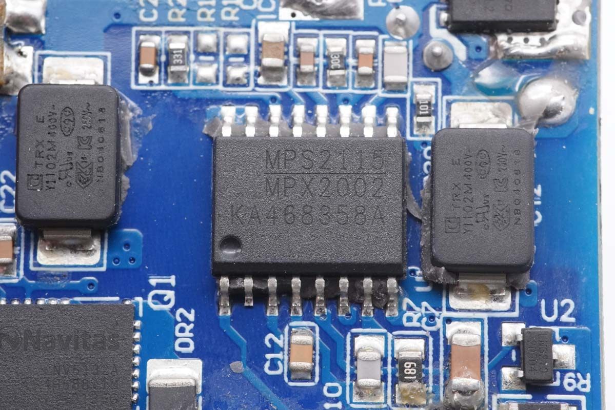 芯源半导体推出一体化反激控制器MPX2002，集成初级控制器和同步整流控制-充电头网