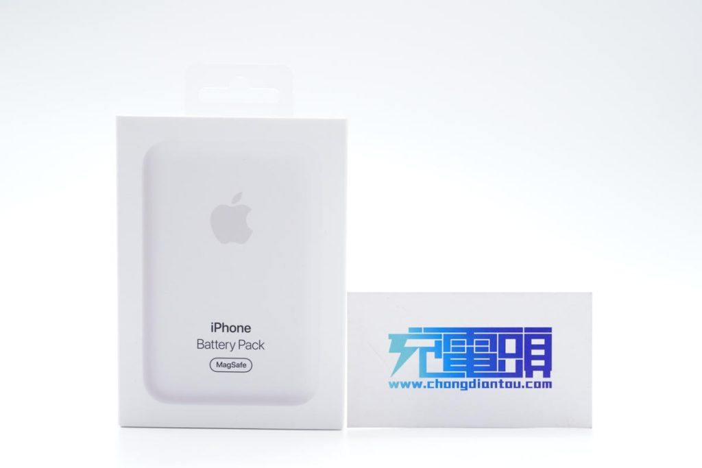充电宝也能更新固件?苹果 MagSafe 行动电源固件升级实测-充电头网