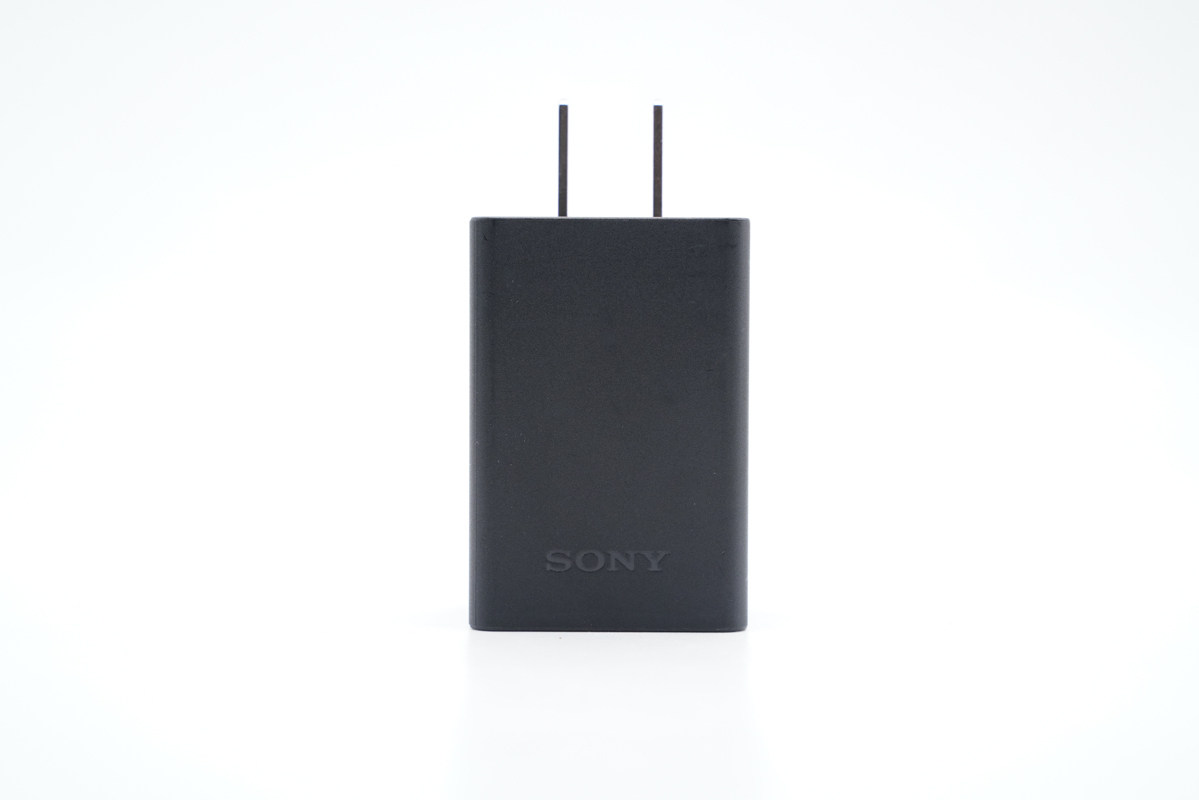 拆解报告:SONY索尼30W PD快充充电器AC-0540-CN - 充电头网