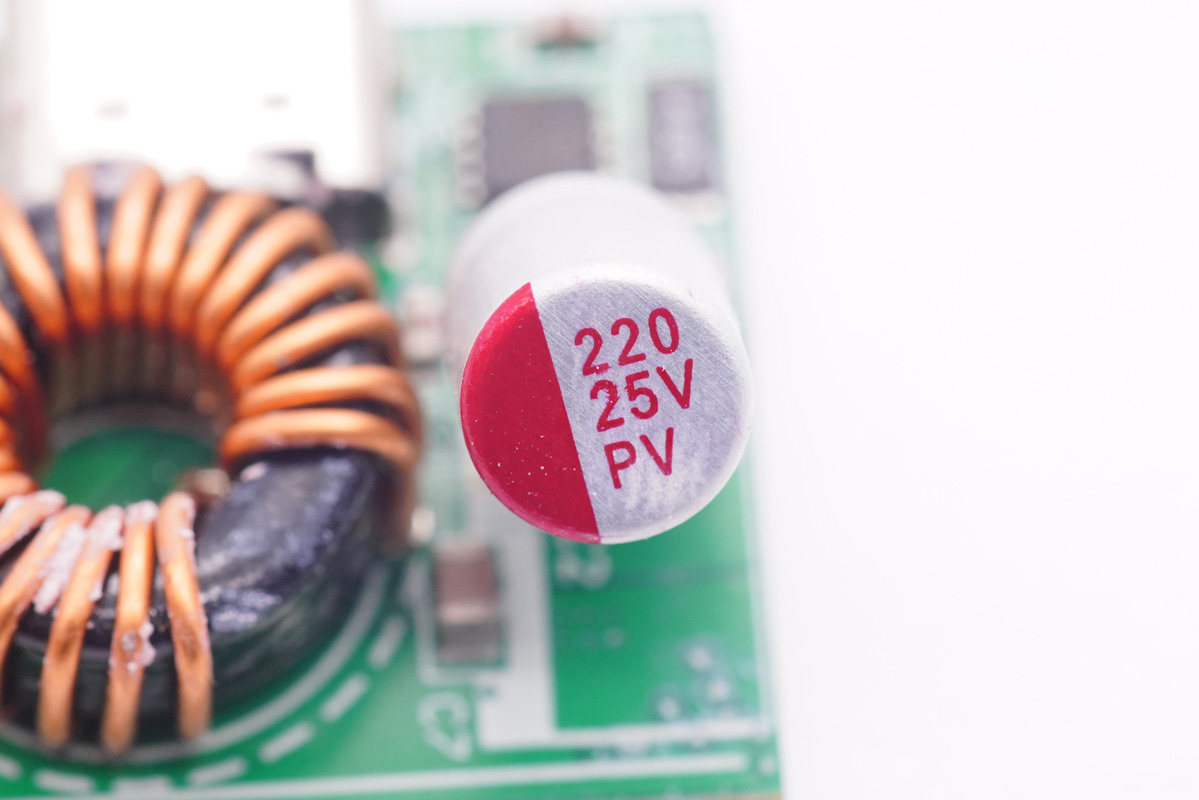 拆解报告：ZENDURE征拓65W 2C1A氮化镓充电器ZDS3P3GPD-充电头网