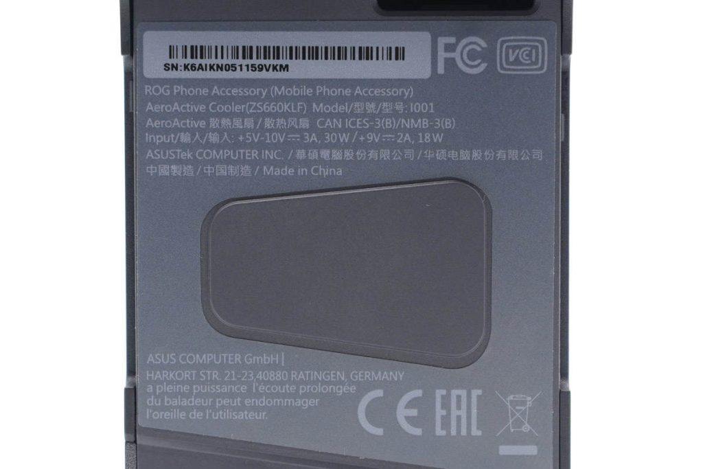 拆解报告:华硕ROG Phone 2 AeroActive酷冷风扇2-充电头网