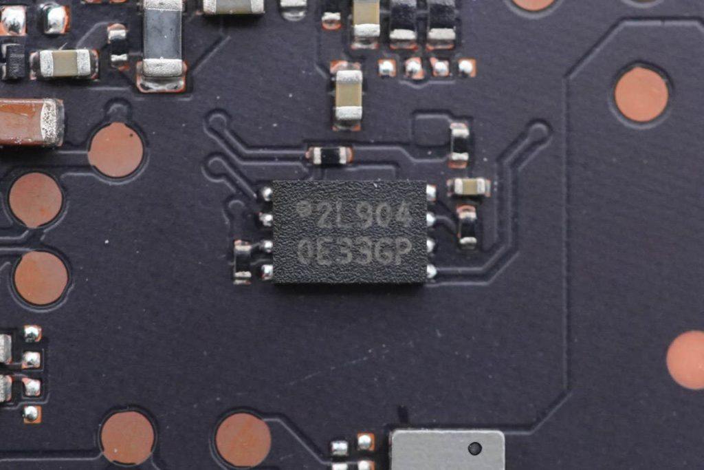拆解报告:华硕ROG Phone 2 AeroActive酷冷风扇2-充电头网