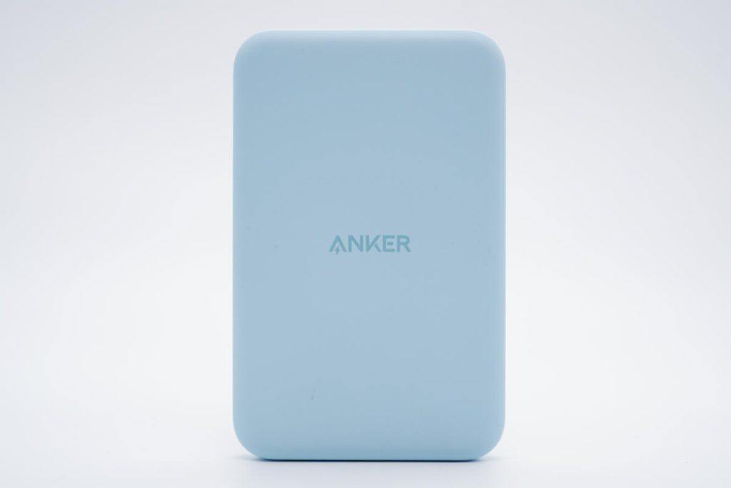 拆解报告：ANKER安克7.5W磁吸无线充移动电源A1610-充电头网