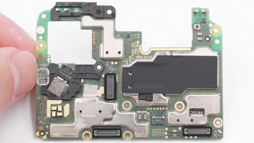 拆解报告:Infinix Note 11手机-充电头网