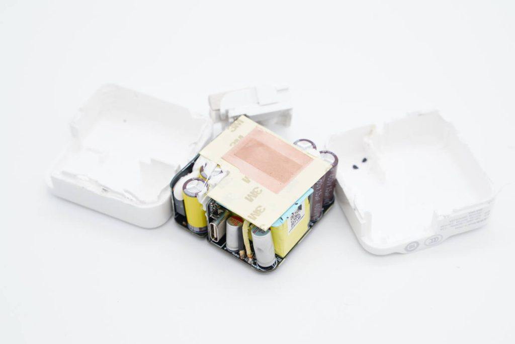 拆解报告:CukTech酷科65W PD快充氮化镓充电器AC65011SF-充电头网