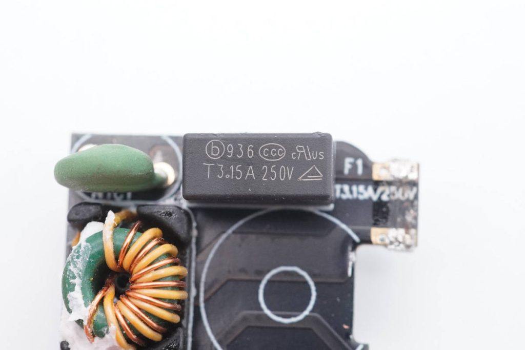 拆解报告:CukTech酷科65W PD快充氮化镓充电器AC65011SF-充电头网