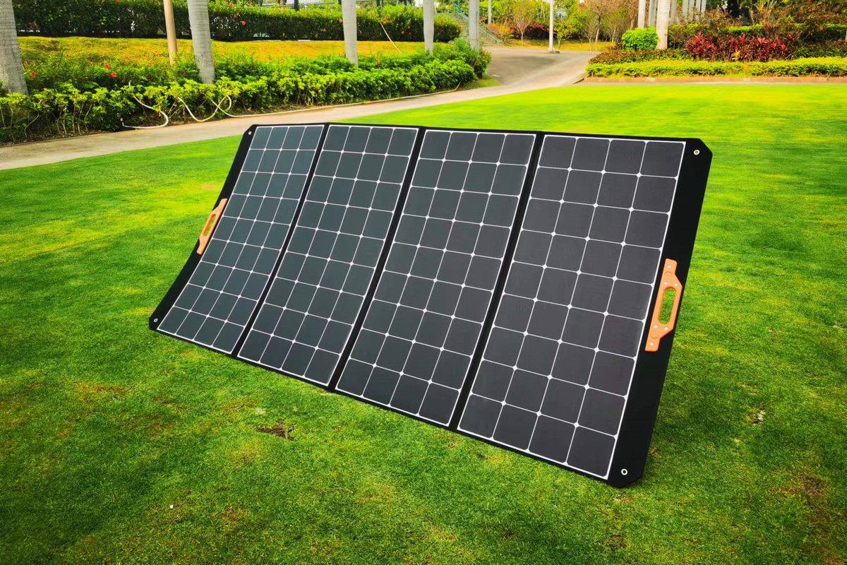 光瑞实业推出500W太阳能板，大功率户外电源优秀搭档-充电头网