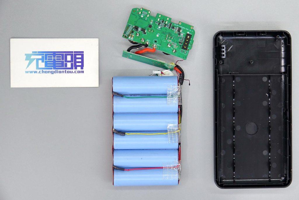 拆解报告:GADMEI 100W 2C1A双向快充移动电源T2100-充电头网