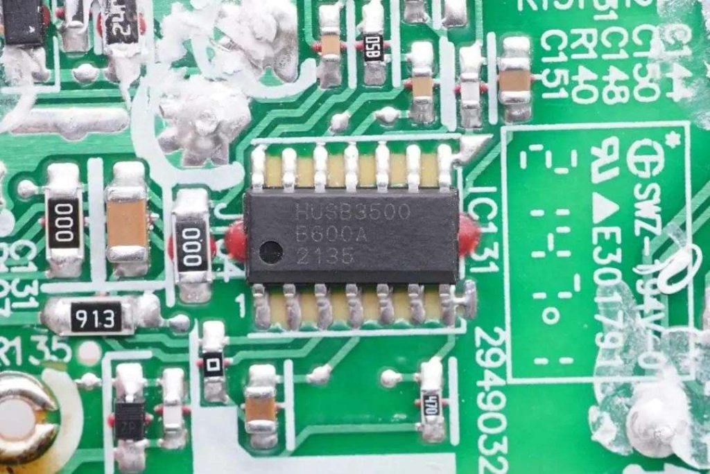 拆解报告显示联想65W原装PD快充适配器采用慧能泰HUSB350协议芯片-充电头网
