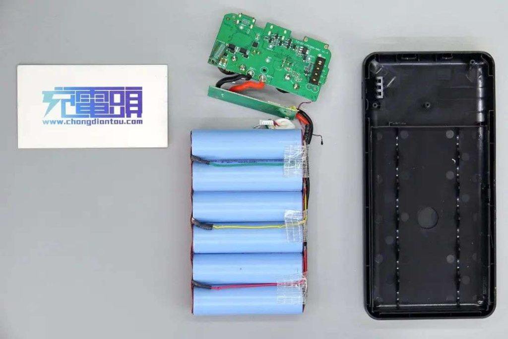 华泰HTL6037电池保护芯片获佳的美100W移动电源采用-充电头网