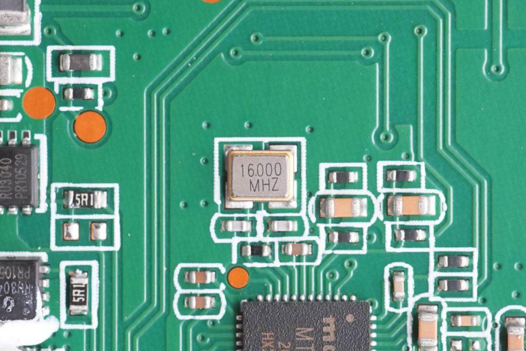 拆解报告：Lenovo联想无线充电智能时钟2代-充电头网