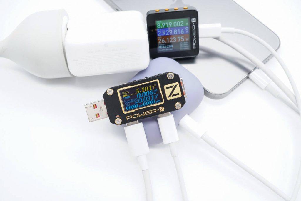 常规更新迭代？体积不变下的双C设计，苹果35W 双USB-C充电器评测-充电头网