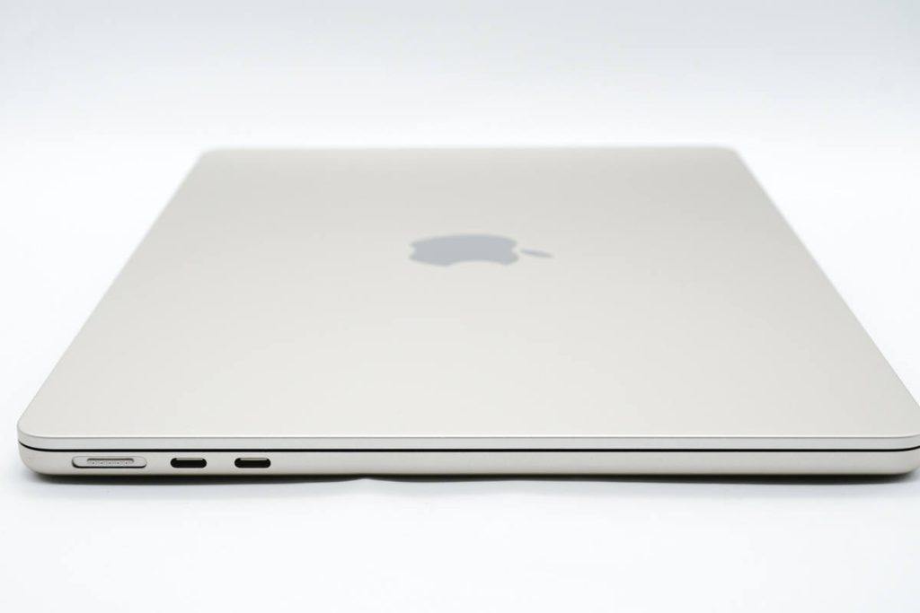 手持MacBook Air M2，哪些全功能USB4/雷电4数据线值得入手-充电头网