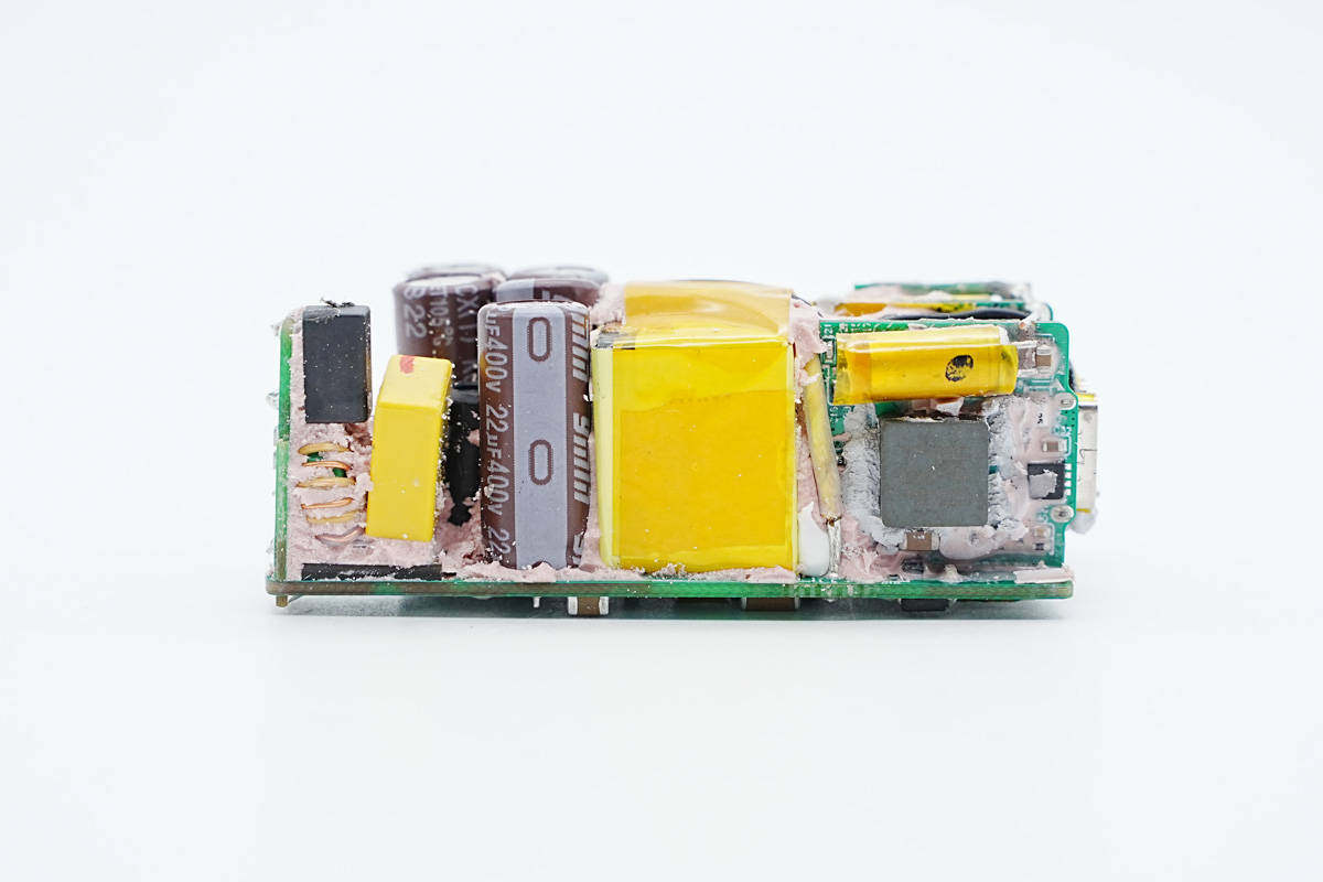 拆解报告:Anker安克65W 2C1A全氮化镓充电器A2668-充电头网