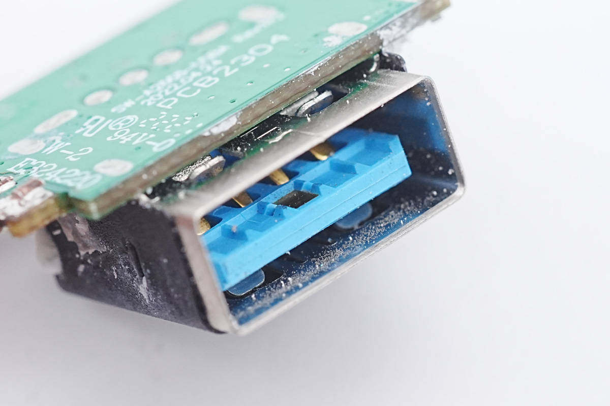 拆解报告:Anker安克65W 2C1A全氮化镓充电器A2668-充电头网