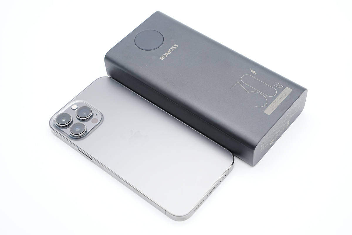 拆解报告:ROMOSS罗马仕30000mAh 30W移动电源PEA30-192-充电头网