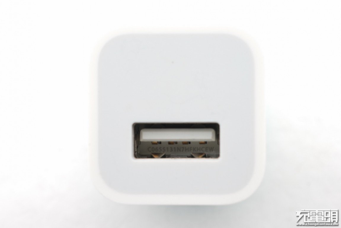 苹果iPhone历代原装充电器发展回顾-充电头网