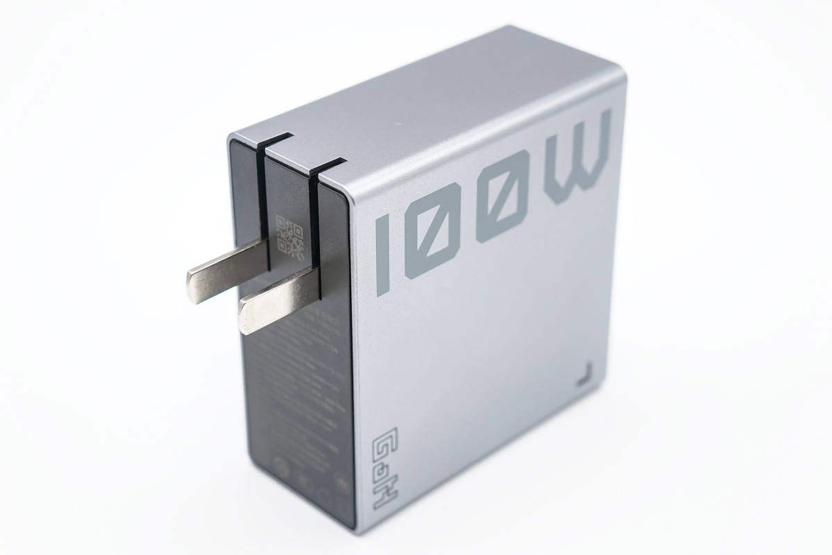 努比亚氘锋100W氮化镓充电器评测：可视化电源仓，透明科技风-充电头网