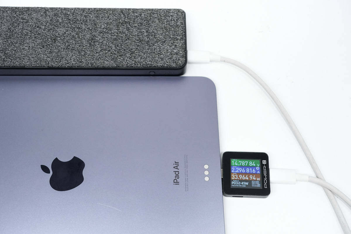 mophie 45W 双USB-C移动电源评测:质感上乘,充电更舒心-充电头网