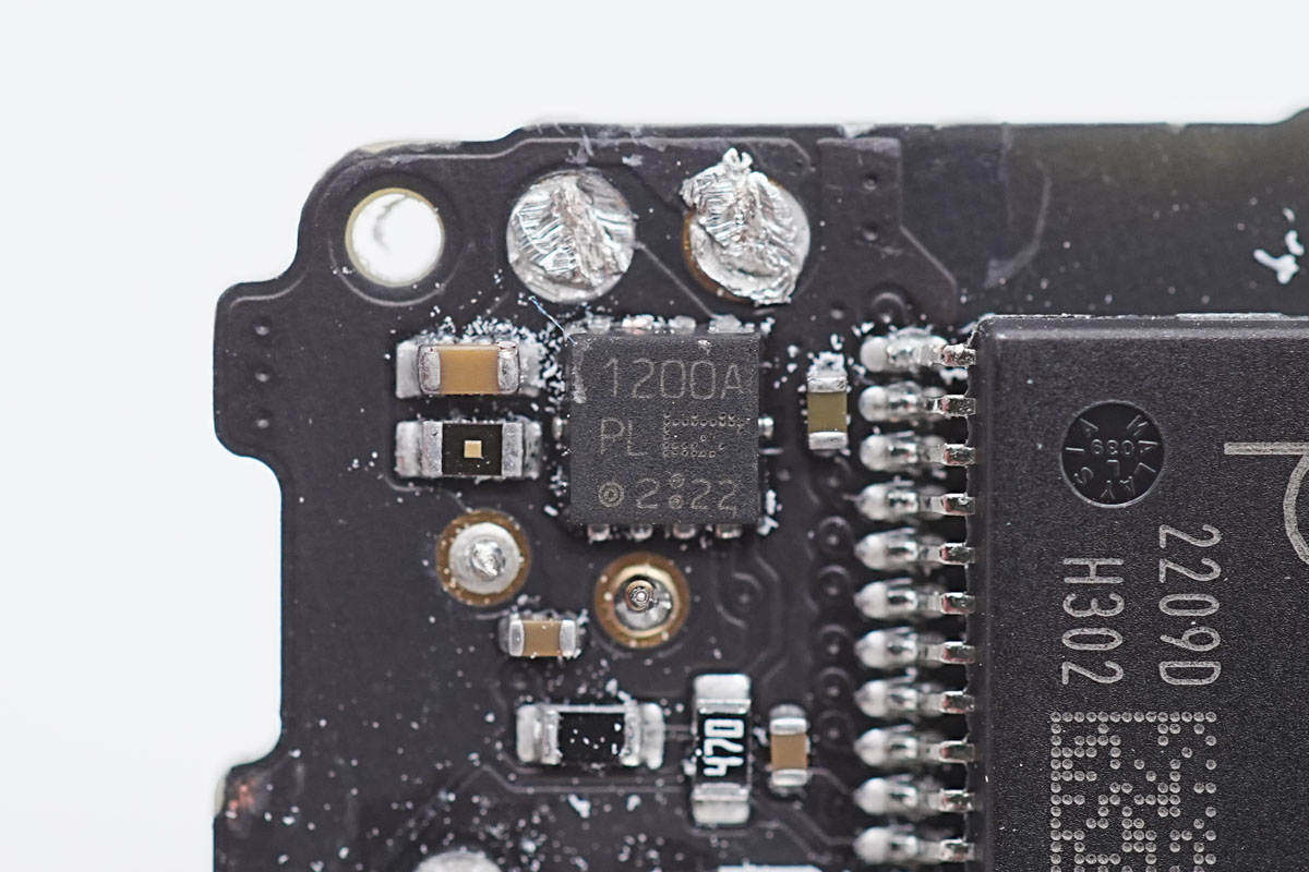 拆解报告:苹果iPhone 14原装20W快充充电器A2244-充电头网