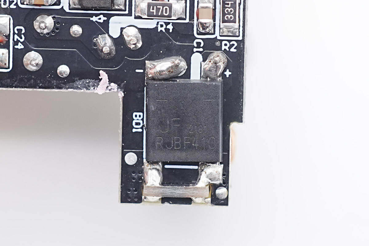拆解报告：Mcdodo麦多多40W双USB-C氮化镓充电器CH-247-充电头网