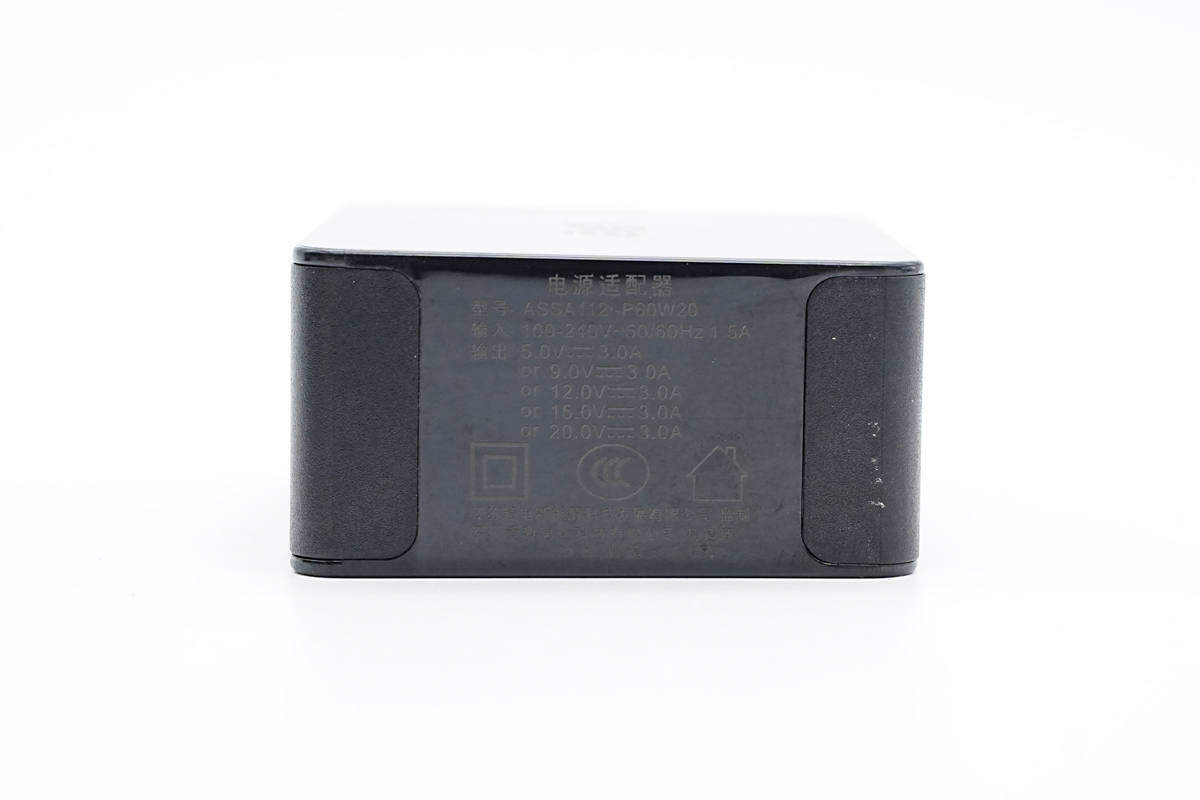 拆解报告:瞬电60W USB-C快充充电器-充电头网