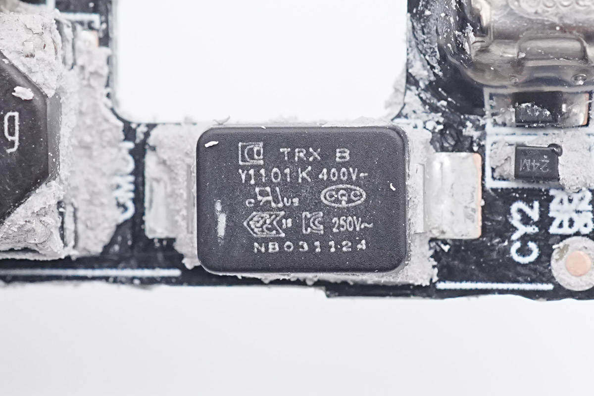 拆解报告：联想thinkplus新款迷你65W氮化镓充电器GN65-充电头网