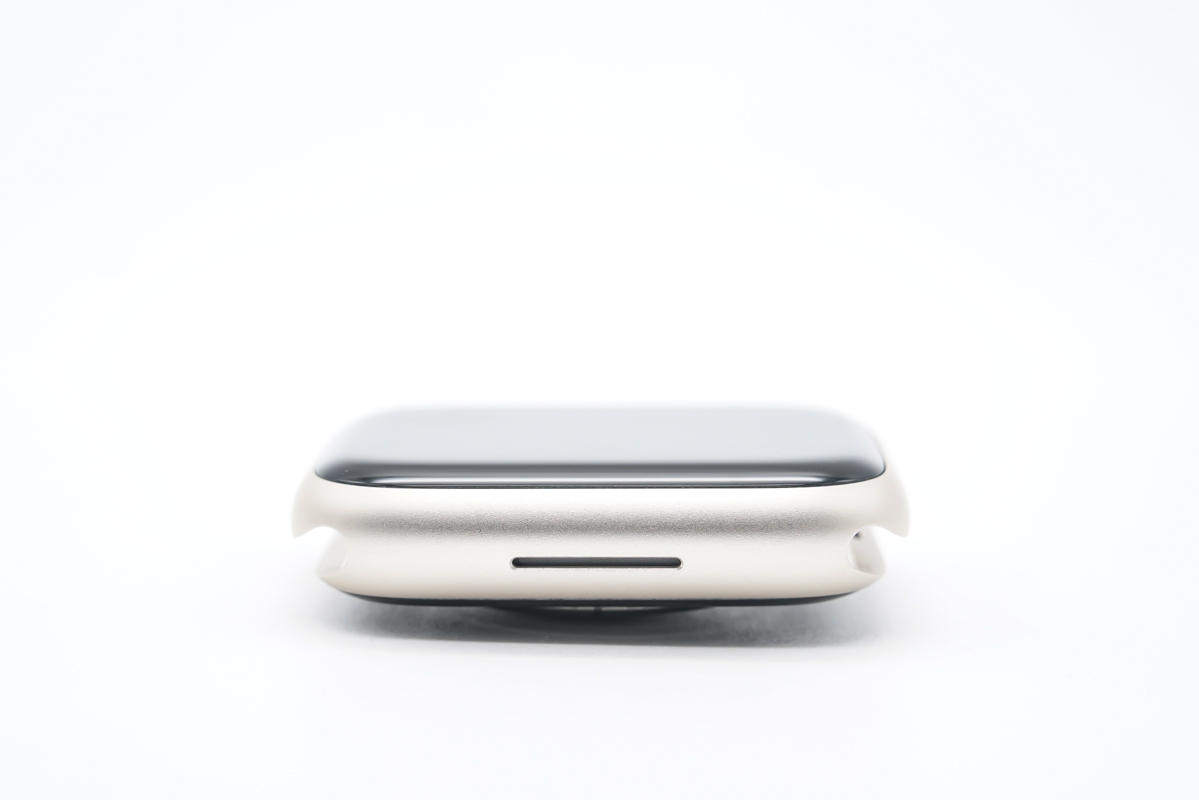 原装套装的脉冲式充电？苹果AppleWatch S8评测-充电头网