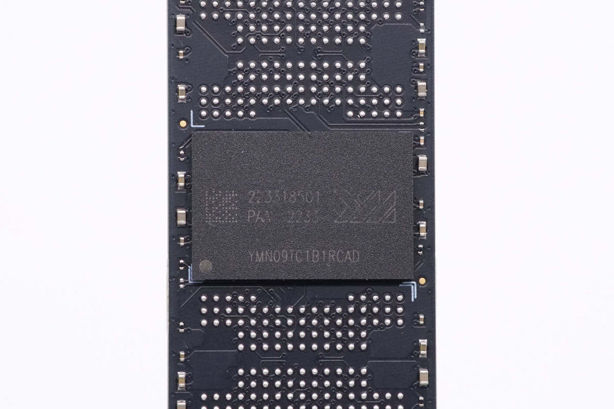 PCIe 4.0 硬盘天花板，进阶超值之选，致态TiPlus7100 固态硬盘评测-充电头网