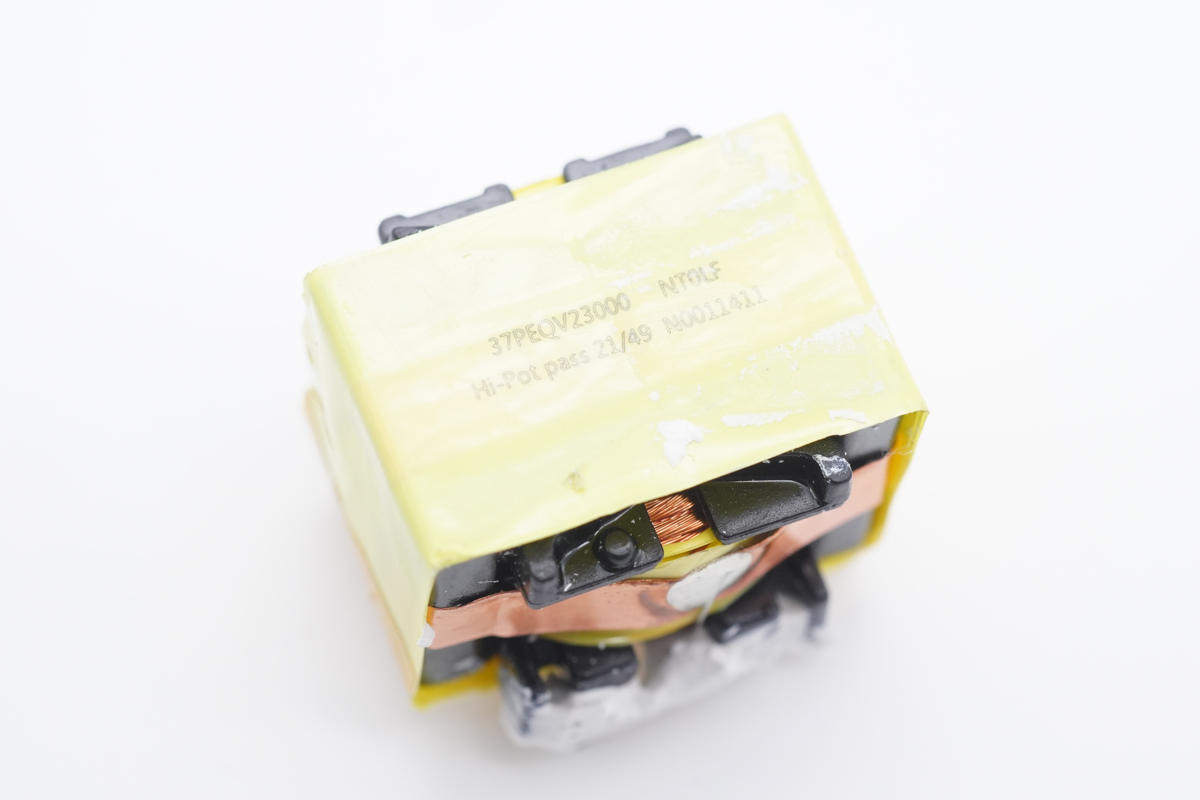 拆解报告:MSI微星100W USB-C快充电源适配器A21-100P1A-充电头网