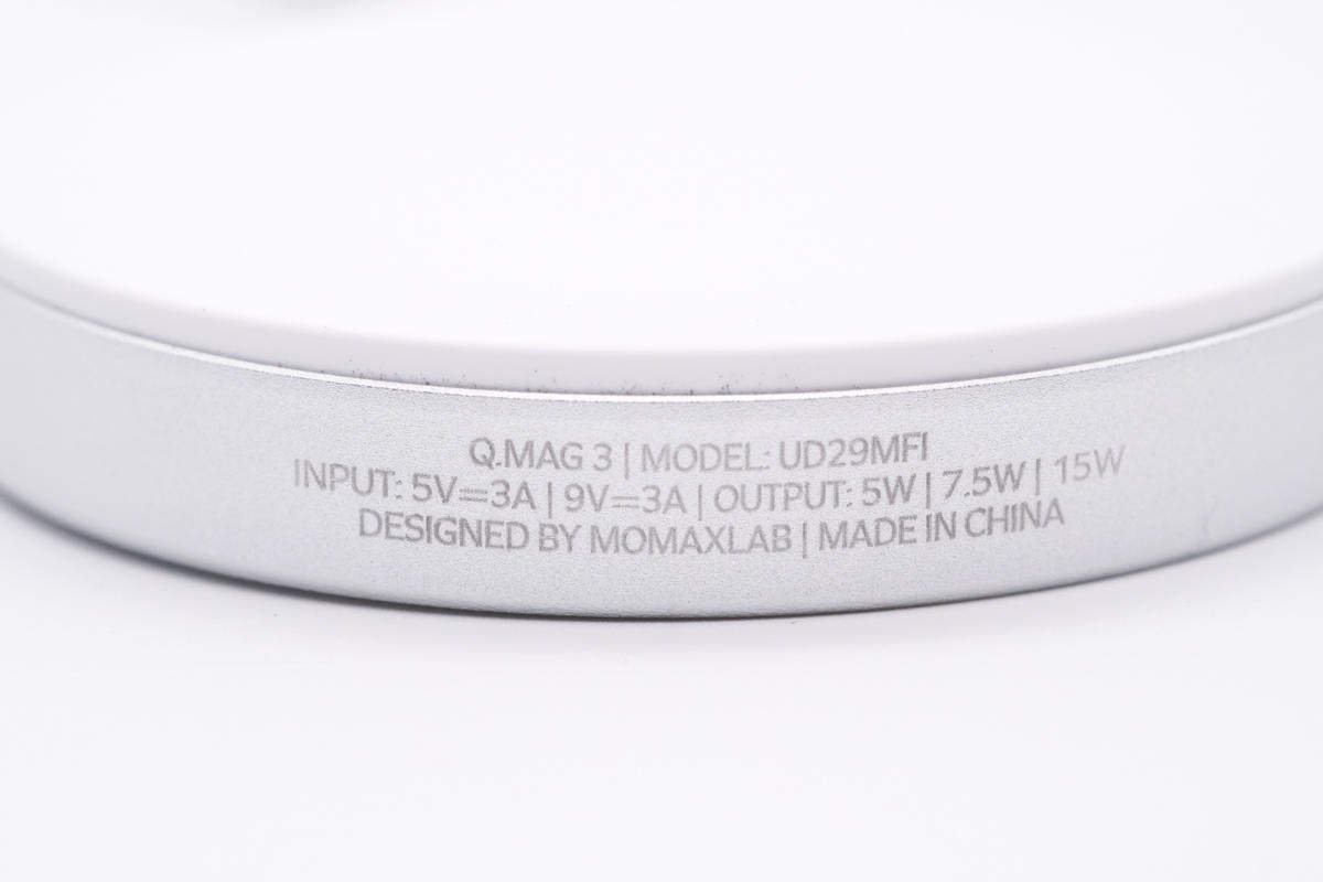 编织线材更持久，MagSafe 认证更安心，MOMAX Q.MAG 3 磁吸无线充电器评测-充电头网