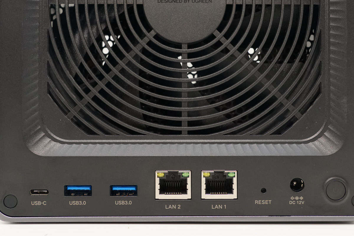 高性能四盘 NAS，要强大也要好用，绿联私有云 DX4600评测-充电头网