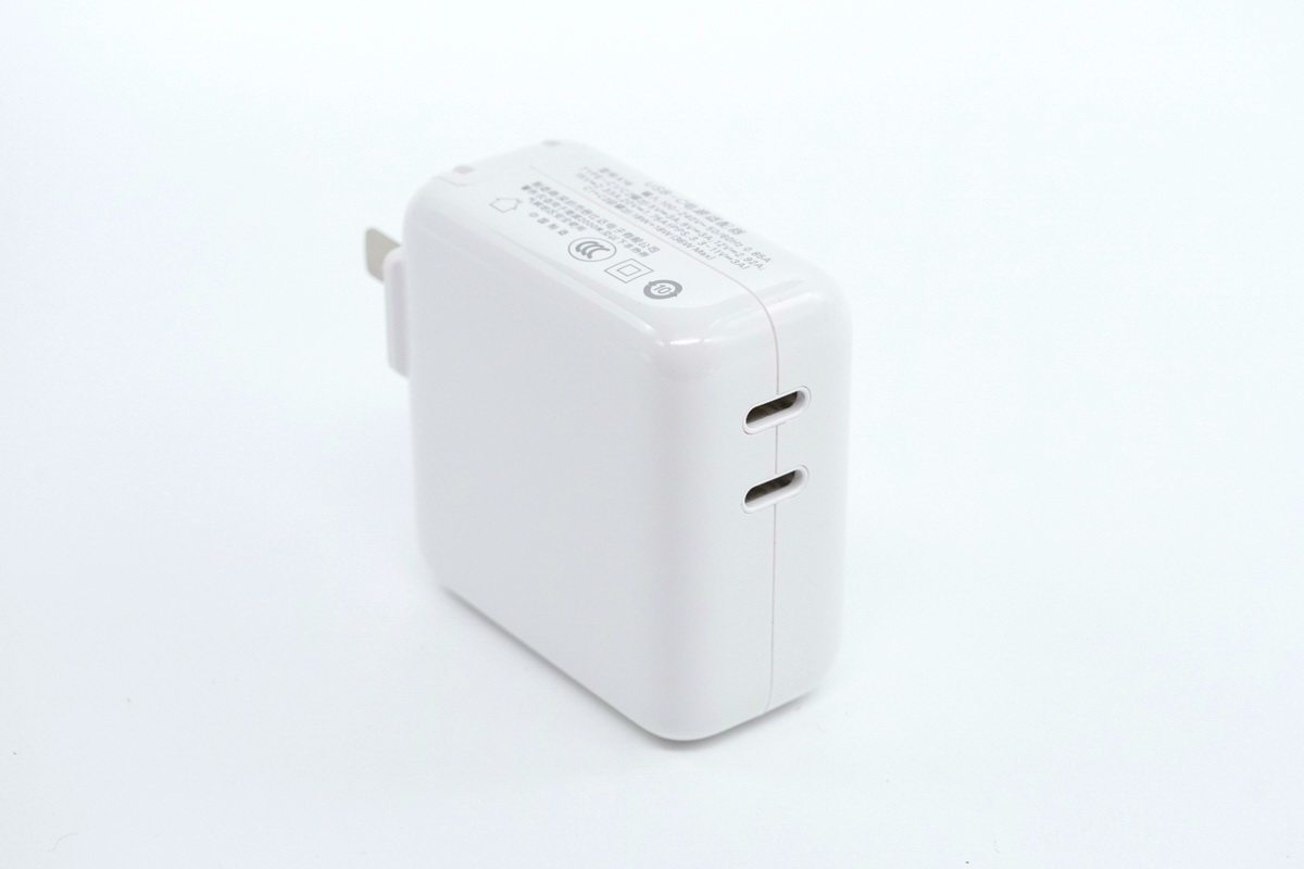 倍仕达推出35W双USB-C充电器，支持双设备同时快充-充电头网