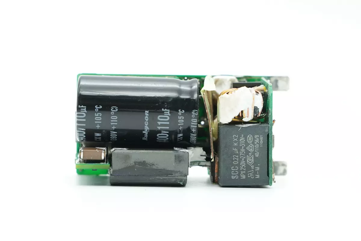 拆解报告：Innergie 60W USB-C快充充电器ADP-608WW-充电头网