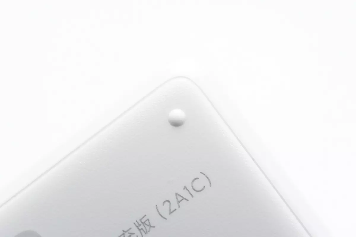 拆解报告:MI小米33W 1A1C快充魔方转换器Pro-充电头网