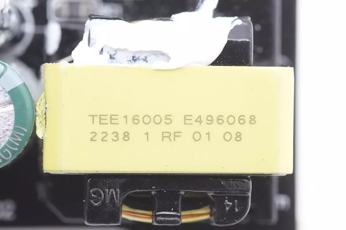 拆解报告:MI小米33W 1A1C快充魔方转换器Pro-充电头网