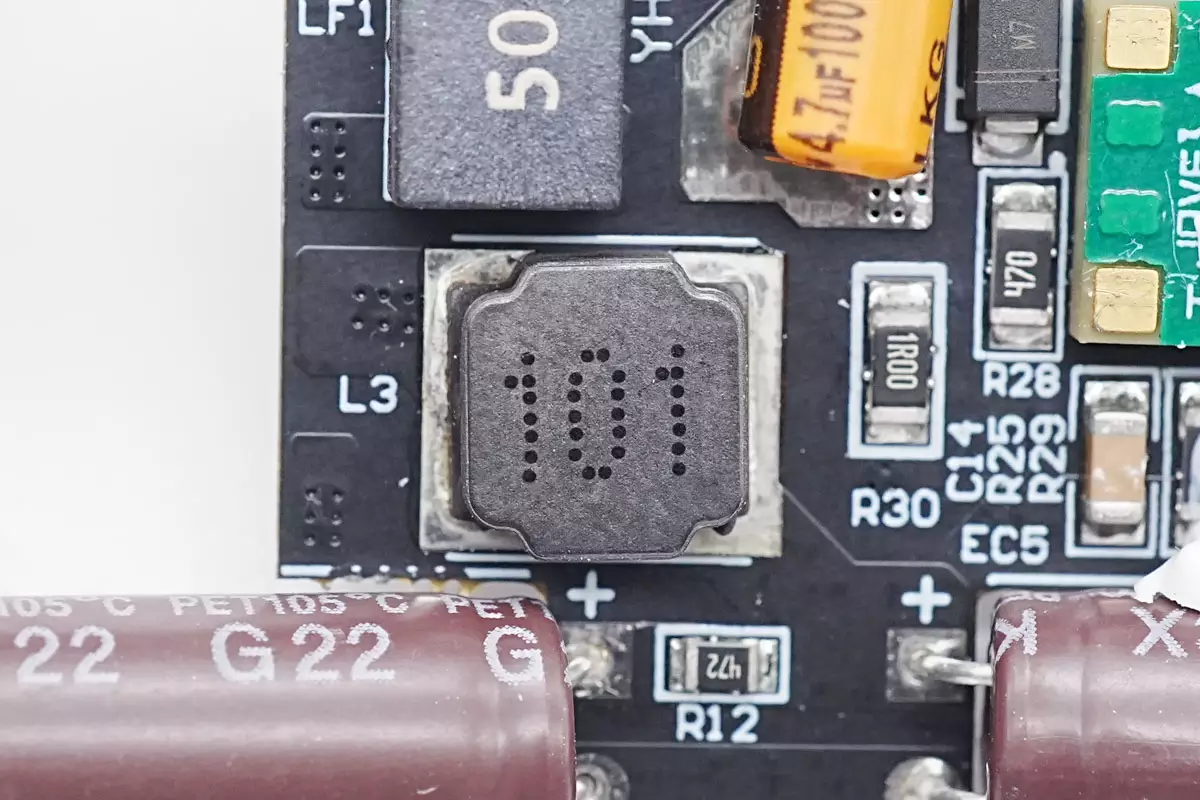 拆解报告:NITRIDE 65W 1A1C超薄氮化镓充电器-充电头网