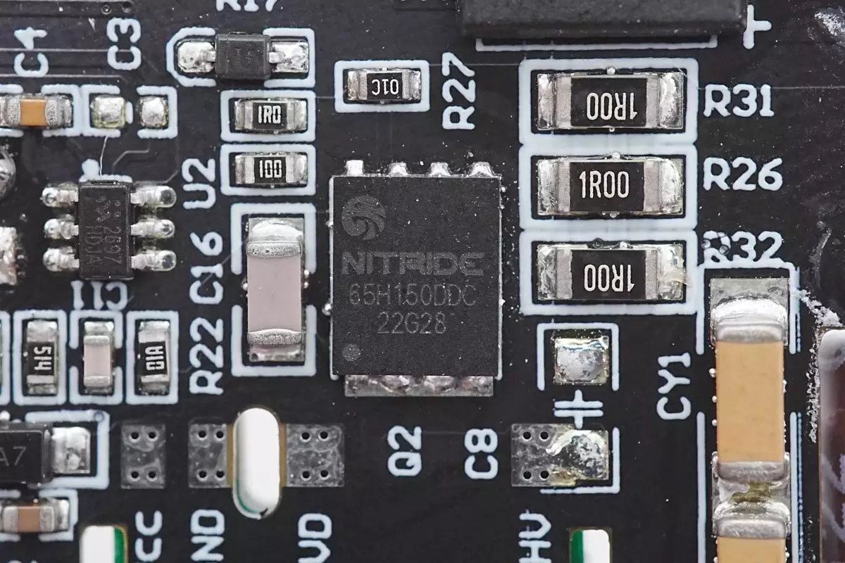 拆解报告：NITRIDE 65W 1A1C超薄氮化镓充电器-充电头网