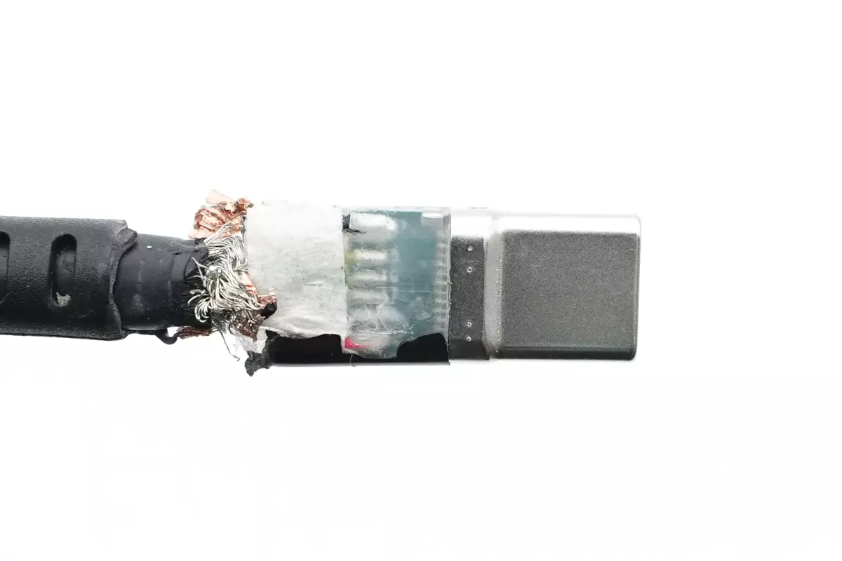 拆解报告:联想迷你100W氮化镓充电器原装USB-C快充线-充电头网